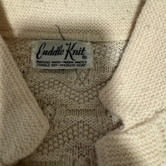 🐏🍦Beautiful Super Cozy Vintage Wool Sweater🍦 🐏 - Picture 3 of 4